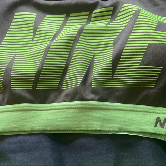 Nike pro set - Picture 3 of 4